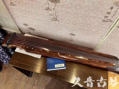 鸡西市●久音古琴  ●今日推荐20230715  [断纹仲尼式]