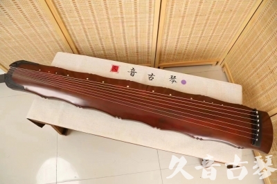 鸡西市●久音古琴  ●典藏系列 20240524 [红洒金竹节]